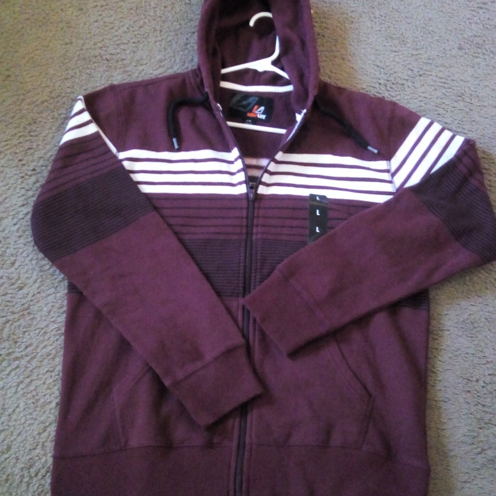Amplify Jacket - Picture 2 of 5
